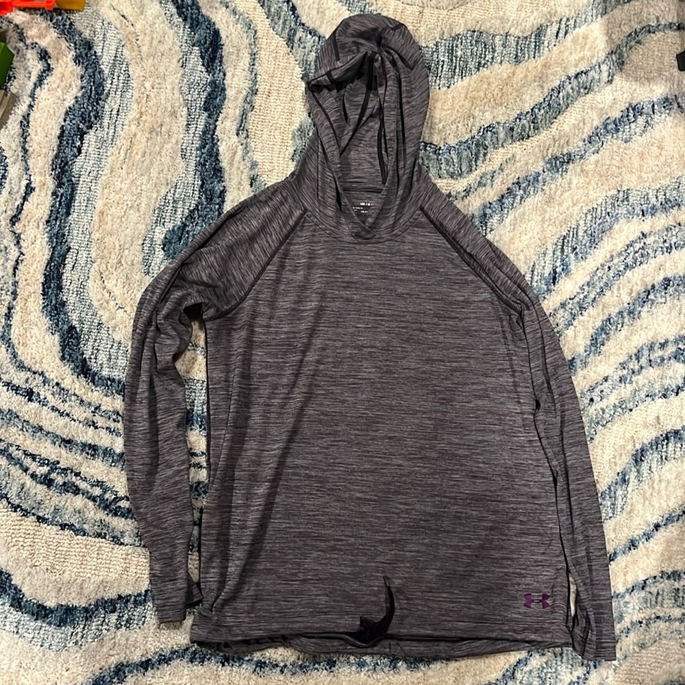 Under armor hooded long sleeve shirt